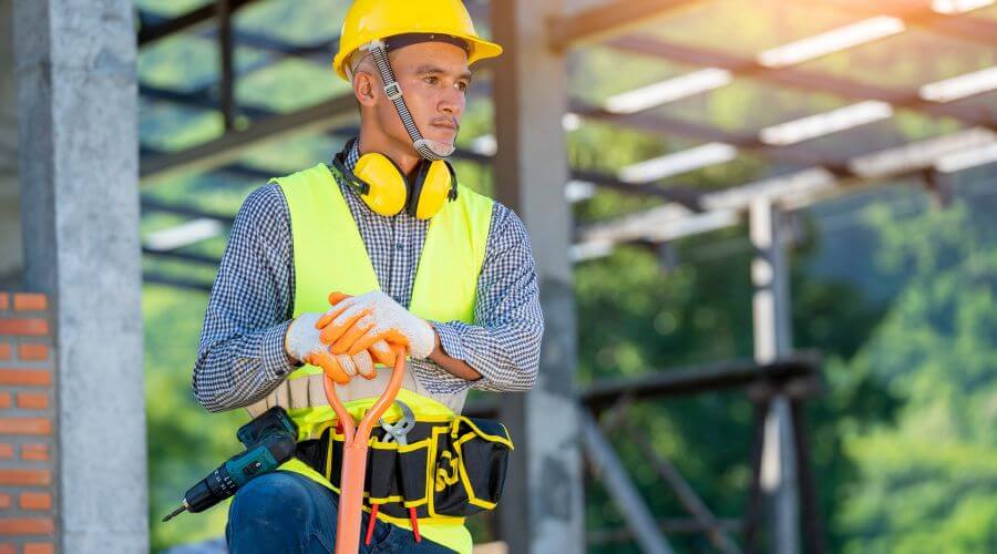Expert Emergency Roof Repairs services in Levering, MI